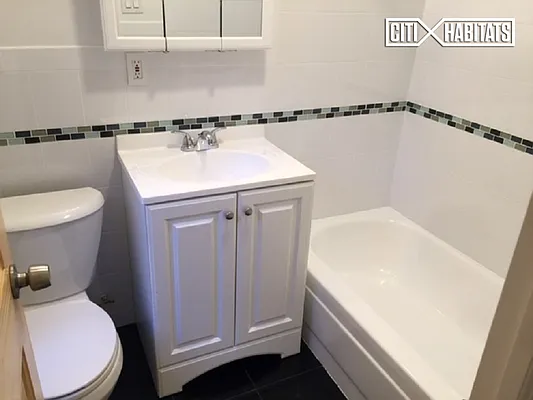 Rented by Citi Habitats | media 25