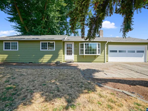 981 Blackbird Ct NE, Salem, OR 97301