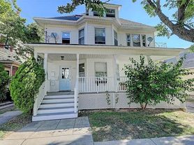 1303 Smith Street - 1, 1