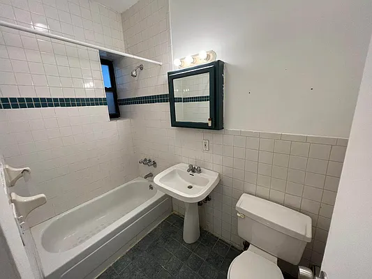 Rented by Best Apartments North Inc | media 17