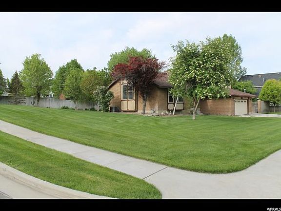 4th image of 1125 W Chavez Dr