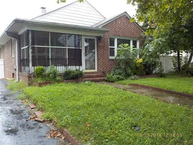 2nd image of 6613 Roosevelt Ave