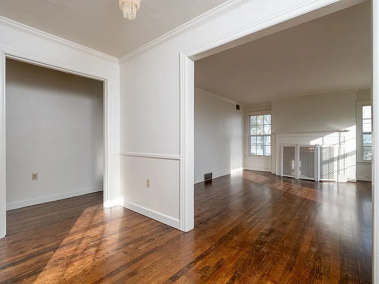 505 Skyline Dr — Photo 12