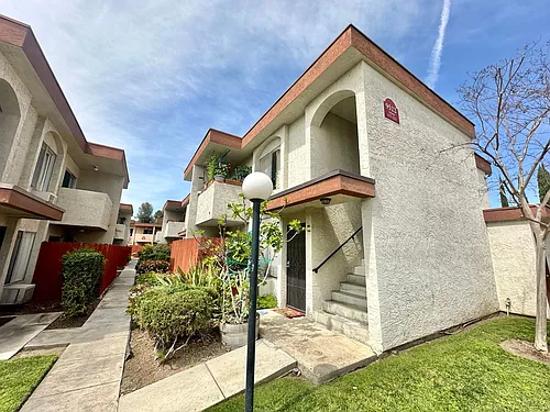 9522 Carroll Canyon Rd #119 Photo 1
