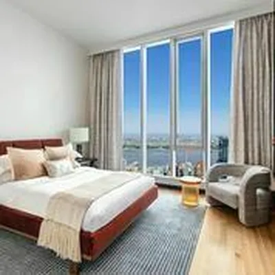 Sold by Extell Marketing Group | media 12