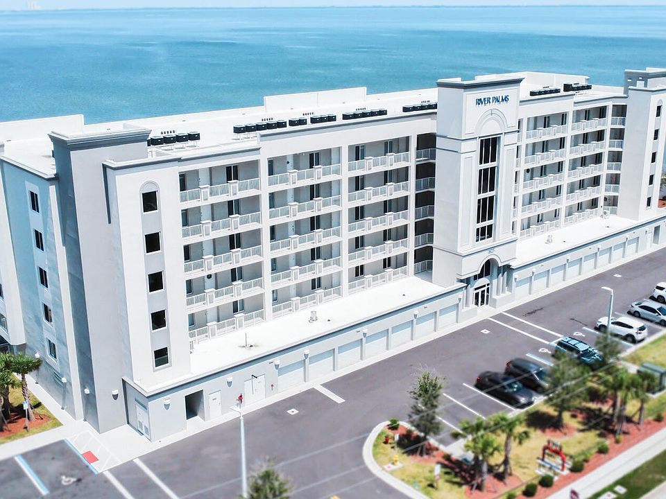 1st image of 1805 Riverside Dr #302