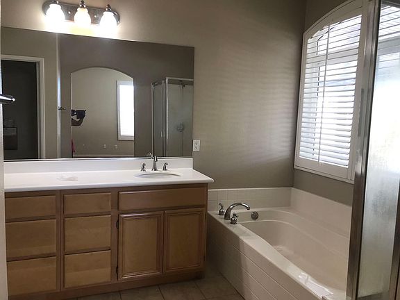2nd image of 7159 Rockford Ct