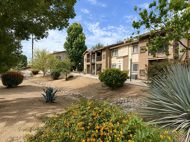 553 N Santa Fe St #99 — Photo 17