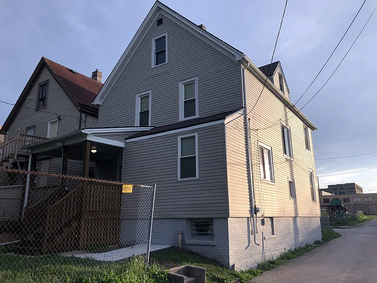 2236 N 29th St — Photo 3