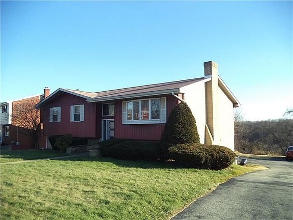3rd image of 1158 Portsmouth Dr