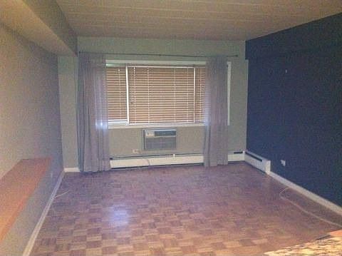 2nd image of 5616 N Kenmore Ave APT 4D