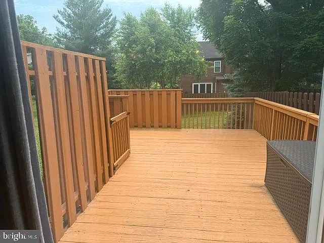 110 Pin Oak Ct — Photo 9