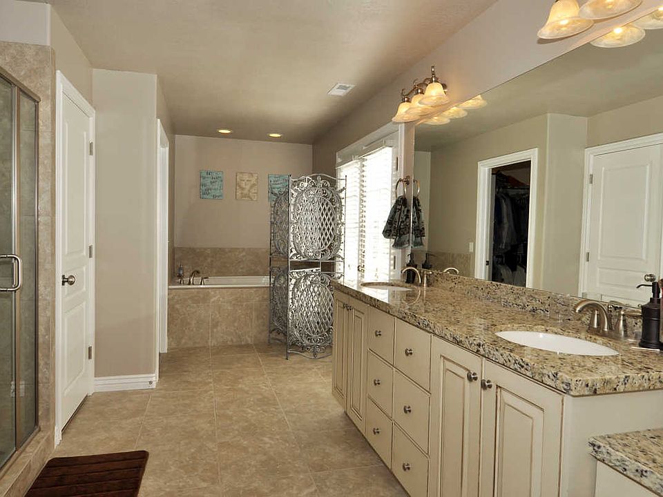 Master Bathroom view 3