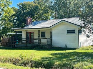 190 Upper Glade Creek Rd, Pisgah Forest, NC 28768