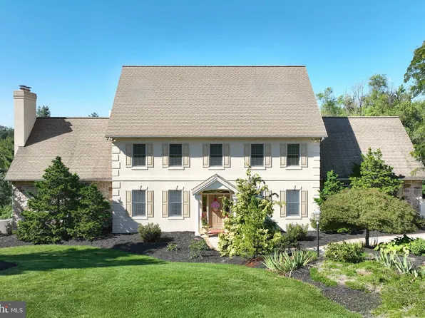 1690 Wyndham Dr, York, PA 17403