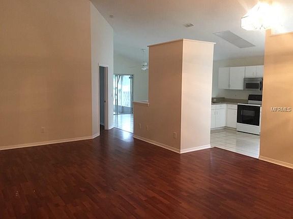 3rd image of 8226 Woodsworth Dr