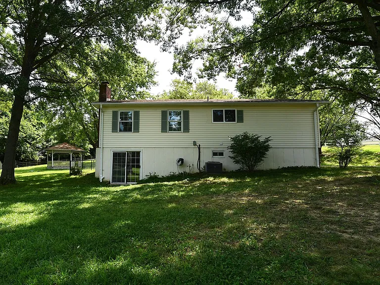 2706 Christy Ave — Photo 51