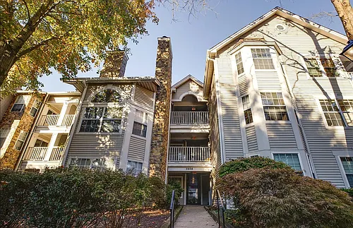 5608 Willoughby Newton Dr #32 Photo 1