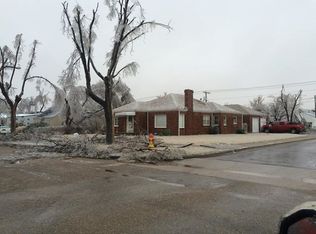 902 S Drake St, Perryton, TX 79070