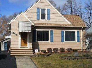 349 Bennington Dr, Rochester, NY 14616