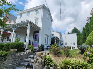 134 E 4th Ave, Conshohocken, PA 19428