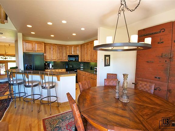 5th image of 1519 Flattop Cir