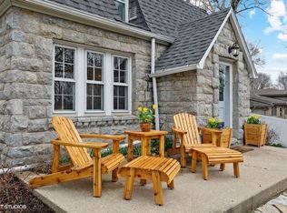 165 S Maple St, Palatine, IL 60067