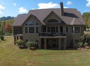 7 Wild Meadow Ln, Young Harris, GA 30582