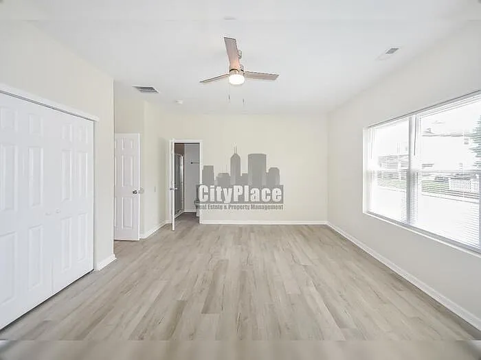614 Parkway Ave — Photo 17