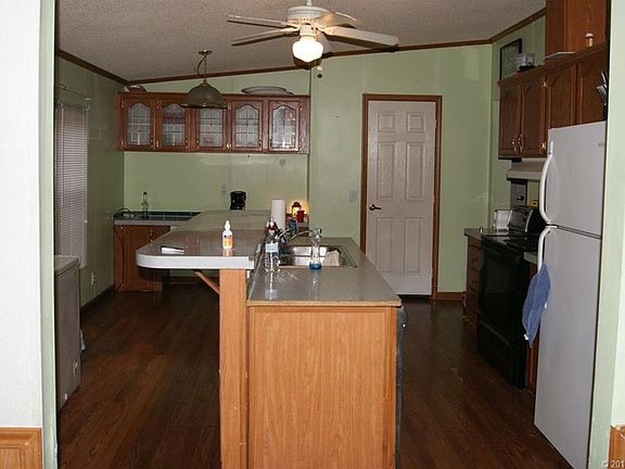 4th image of 209 S 285 East Ave