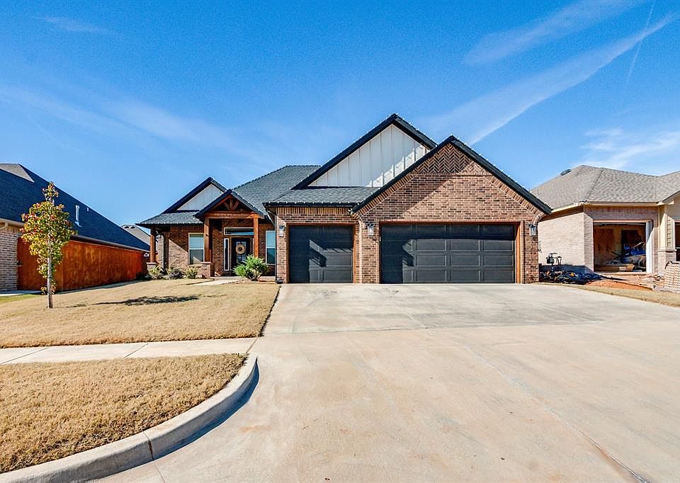 1st image of 4609 Bermuda Dr