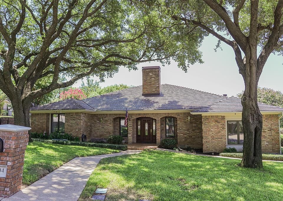 1st image of 6004 Driftwood Ct