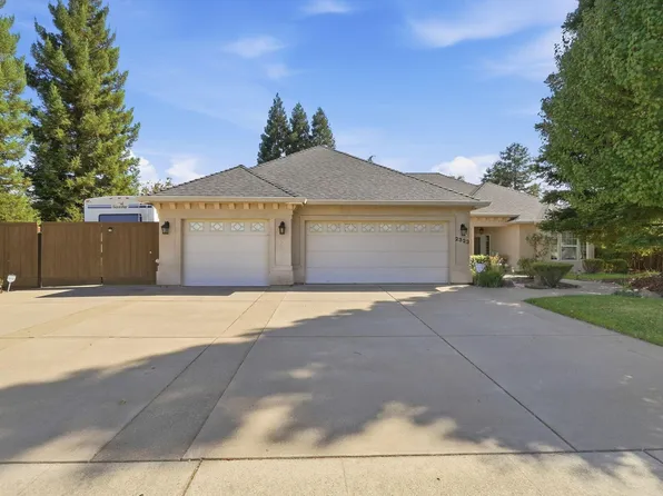 2323 Tradition Way, Redding, CA 96001