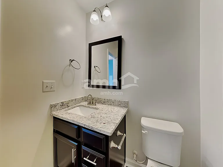 204 Castlebrook Dr — Photo 16