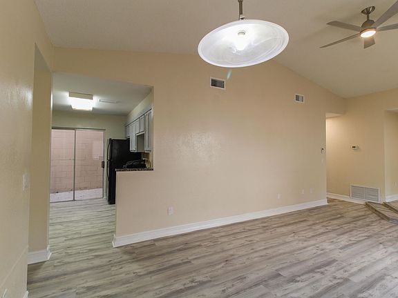 5th image of 6242 Sandcrest Cir