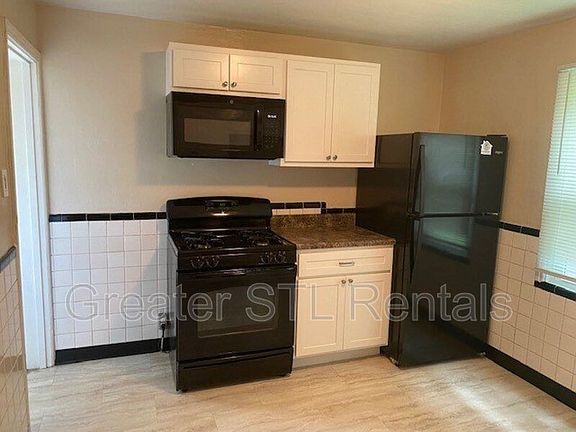 4th image of 2805 Wismer Ave