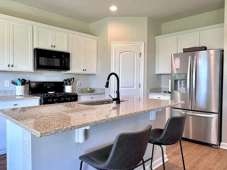 222 Weaver Way — Photo 6