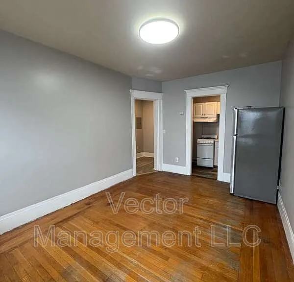 1476 Chapel St #304 — Photo 4