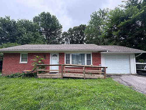 730 Crabapple Dr Photo 1