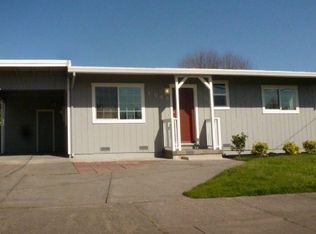 1040 Boyd St, Santa Rosa, CA 95407