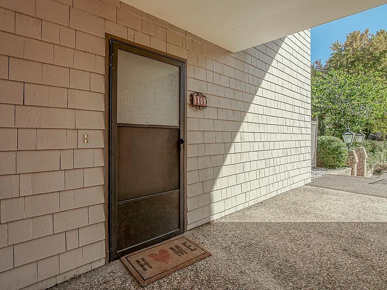 5109 W 75th St — Photo 11