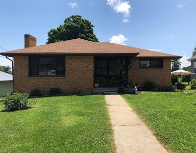 23 N Bloomfield Rd, Winchester, KY, 40391