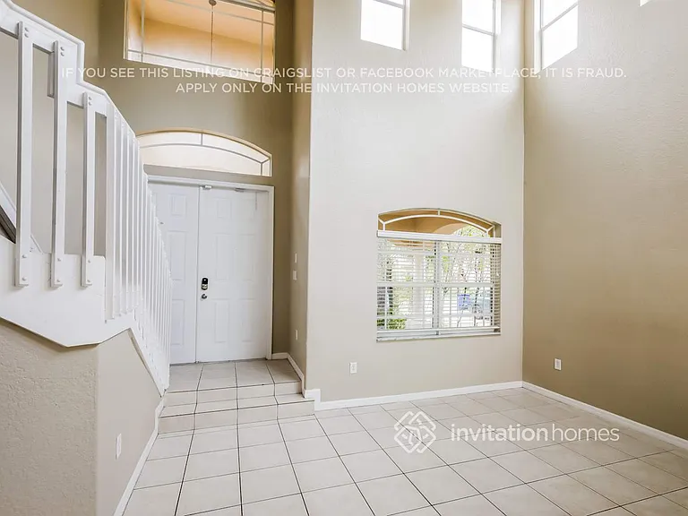 9014 SW 206th St — Photo 6
