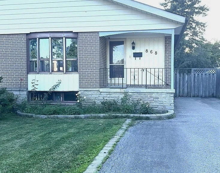 868 Chapleau Dr #BASEMENT — Photo 1