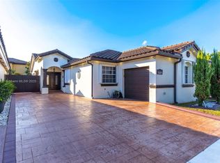 9532 SW 154th Pl, Miami, FL 33196