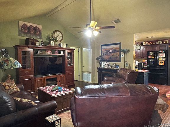3rd image of 30628 PANTHER DR