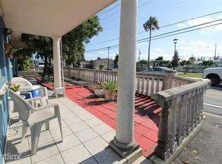 8221 NW South River Dr #R, Miami, FL 33166