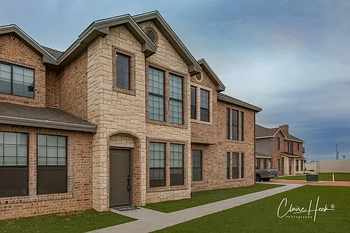 3001 Pointer Ln Photo 1