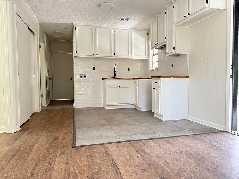 1556 Gibson St — Photo 4