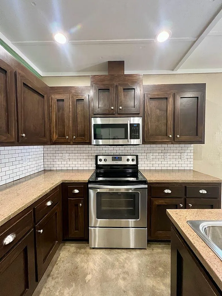 2 bed, 1200 sqft, $1,495 — Photo 3